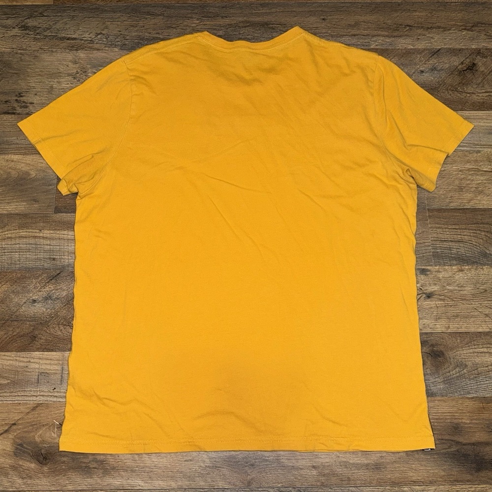 Hollister Men's T Shirt With Side Panels Yellow Black Size XL - Picture 2 of 5